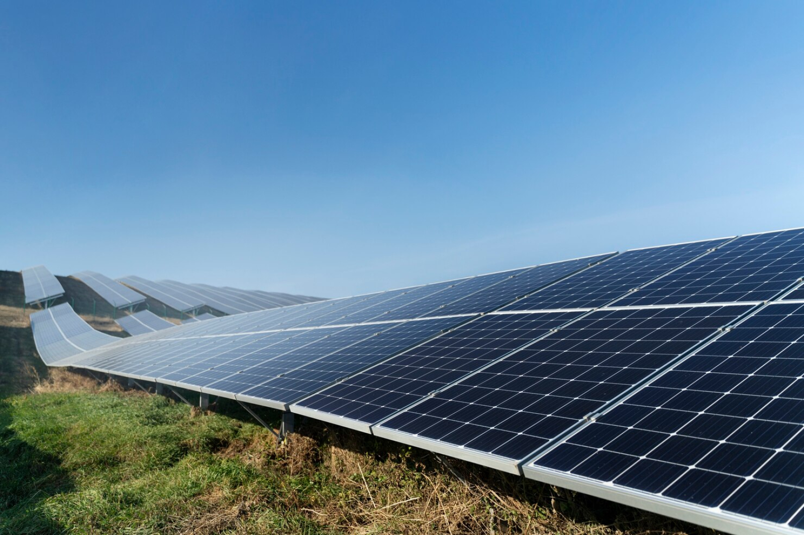 Solar Energy in India: Benefits, Applications and Future Scope